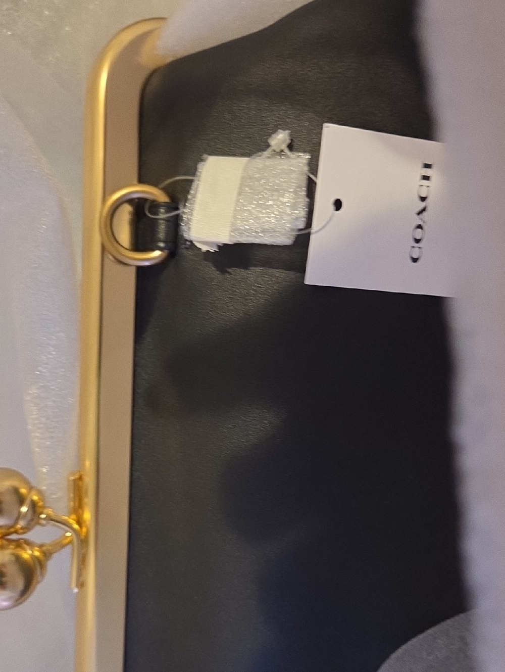 Handbag - Picture 11 of 12